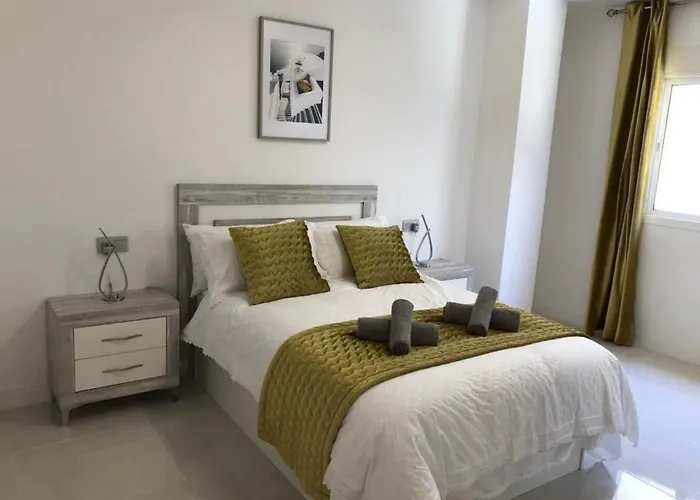 Parque Playa La Cala De Mijas 2 Bed 2 Bathrooms